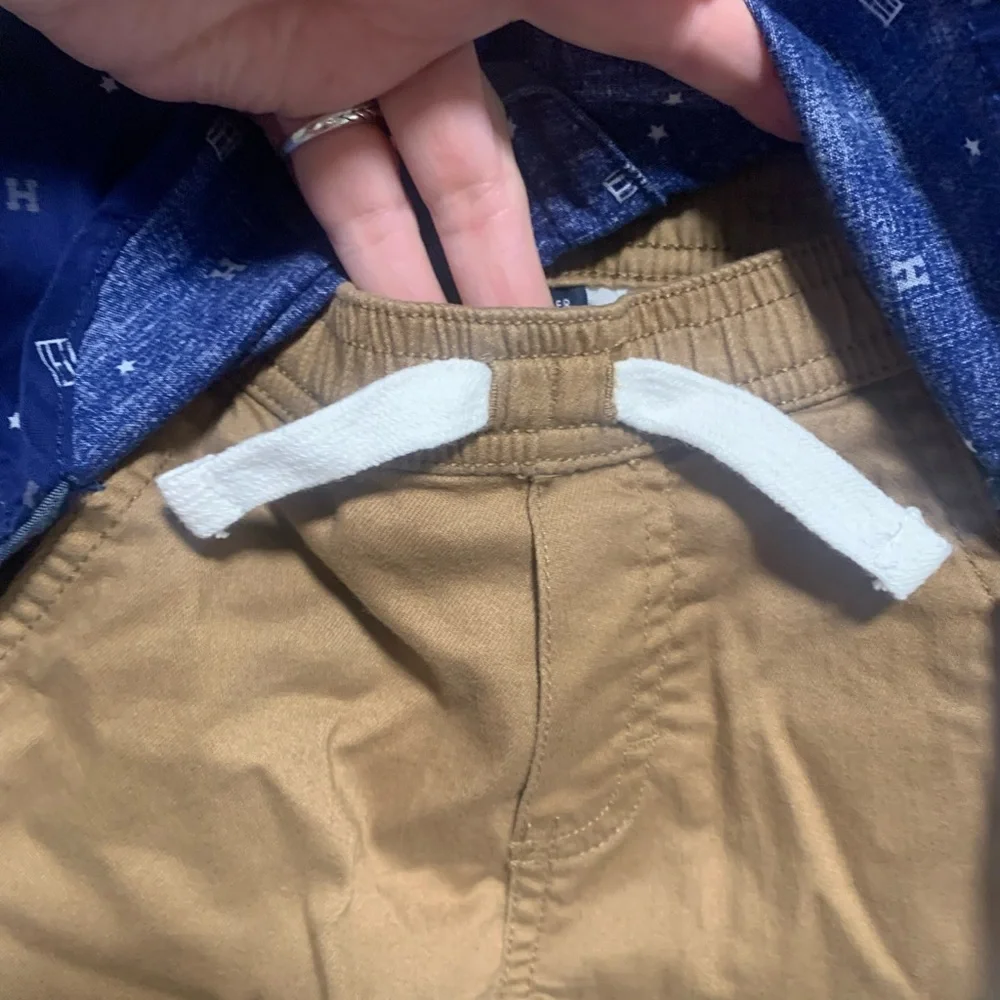Tommy Hilfiger nwt khaki
